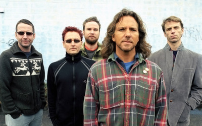 

Music Pearl Jam Band (Music) United States Jam Wall Poster Fine Art Print(12 inch X 18 inch, Rolled)