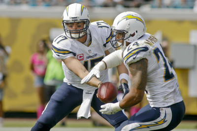 

Akhuratha Poster Sports San Diego Chargers Football HD Wallpaper Background Fine Art Print(12 inch X 18 inch, Rolled)