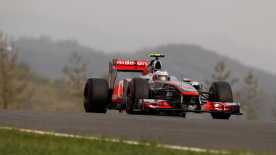 

Akhuratha Poster Sports F1 Racing HD Wallpaper Background Fine Art Print(12 inch X 18 inch, Rolled)