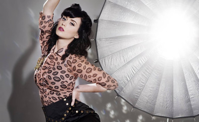 

Akhuratha music-katy-perry-singers-united-states-htdfxtegmyw Wall Poster Paper Print(12 inch X 18 inch, Rolled)