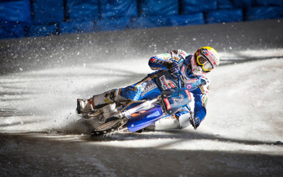 

Sports Motorcycle Racing Racing Motorcycle Wall Poster Paper Print(12 inch X 18 inch, Rolled)