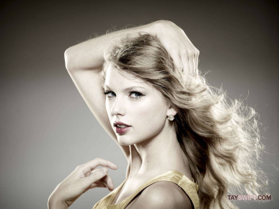 

music-taylor-swift-singers-united-states-fdndrwzr Wall Poster Paper Print(12 inch X 18 inch, Rolled)