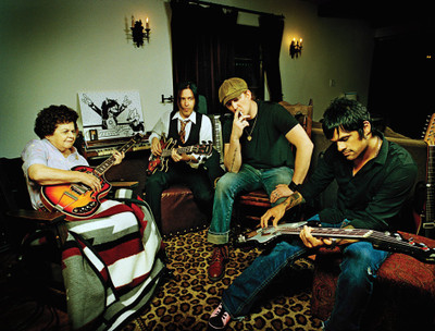 

Akhuratha Music Queens Of The Stone Age Band (Music) United States Wall Poster Fine Art Print(12 inch X 18 inch, Rolled)