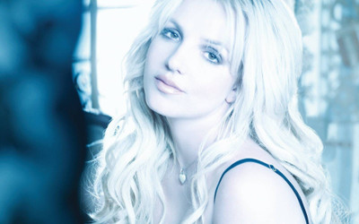 

Akhuratha music-britney-spears-singers-united-states-utbzzmz Wall Poster Paper Print(12 inch X 18 inch, Rolled)