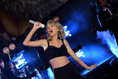 

music-taylor-swift-singers-united-states-rddbmqxz Wall Poster Paper Print(12 inch X 18 inch, Rolled)