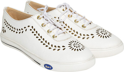 

Trendy Look Lazer Sneakers For Women(White