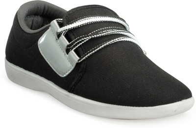 

Corpus AP Canvas Shoes For Men(Black, Grey