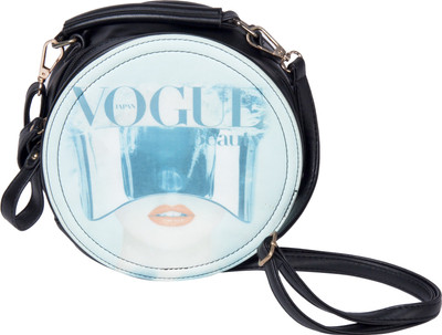 

MADNESS 21 Round Vogue Sling Bag Waterproof Sling Bag(Black, White, 10 inch)