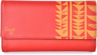 

Baggit Casual Red Clutch