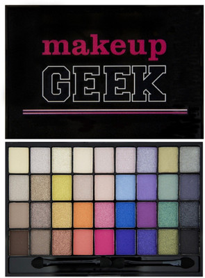 

Makeup Revolution Slogan Palette I Heart Makeup Geek 28.8 g(Multicolor)