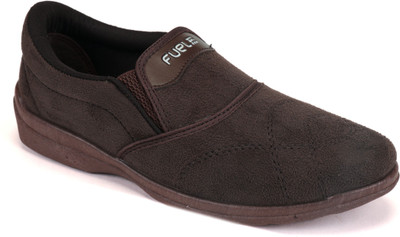 

Fuel Mens Boys Slip On Solid Outdoors, Casuals, Party Wear Shoes Casuals For Men(Brown