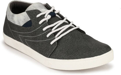 

2 Feets Relax Your Feets Outdoors For Men(Grey, Grey_137