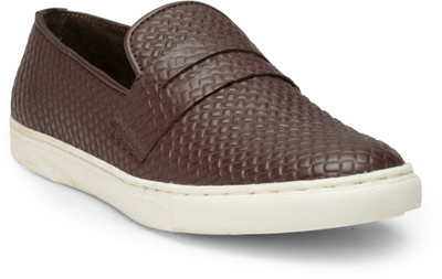

Adreno Vog Casuals For Men(Maroon, Cherry