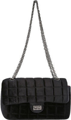 

BlackBird Women Evening/Party Black Velvet Sling Bag