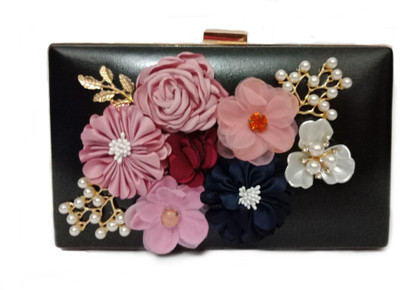 

Varad Enterprises Casual Black Clutch