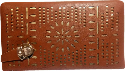 

Divu Collections Casual Brown Clutch