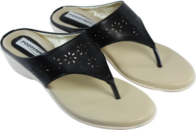 

Footsteps Women Black Wedges