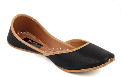 

Coral Haze Premium Quality Leatherite Women's Punjabi Fashionable Stylish Juttis Black Bellies For Women(Black