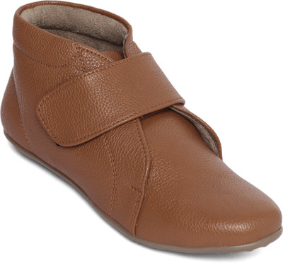 

WoodBrough Boots For Women(Tan