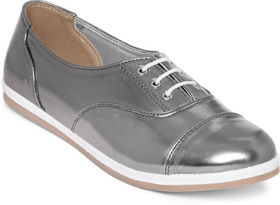 

WoodBrough Casuals For Women(Grey
