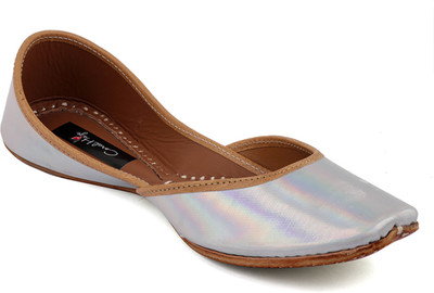 

Coral Haze Premium Quality Leatherite Women's Punjabi Fashionable Stylish Juttis Silver Bellies For Women(Silver