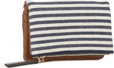 

Accessorize Casual Blue Clutch