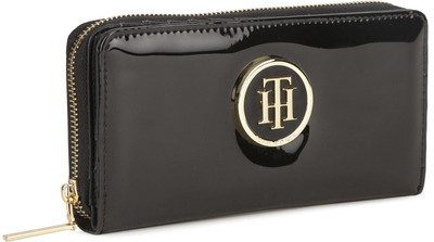 

TOMMY SLG Casual Black, Gold Clutch