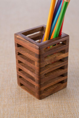 

sharma Enterprises 1 Compartments Wood Office desk organizer wooden (Handmade Unique Design Pen Stand)(Brown)