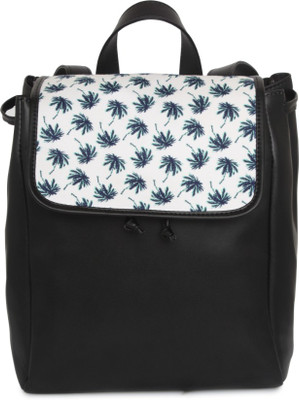 

Kanvas Katha Fashion PU backpack 4 L Backpack(Black)