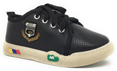

TeeniTiny Boys Lace Sneakers(Black