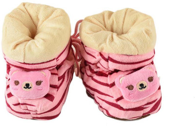 

Tiekart Funky Pink Flannel Booties Footwear for Baby Boys and Baby Girls Booties(Toe to Heel Length - 17 cm Pink)