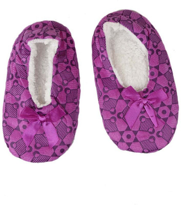 

Tiekart Cute Purple Flannel Booties Footwear for Baby Boys and Baby Girls Booties(Toe to Heel Length - 17 cm Purple)