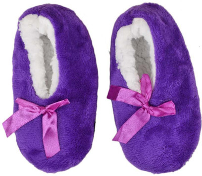 

Tiekart Cute Purple Flannel Booties Footwear for Baby Boys and Baby Girls Booties(Toe to Heel Length - 17 cm Purple)