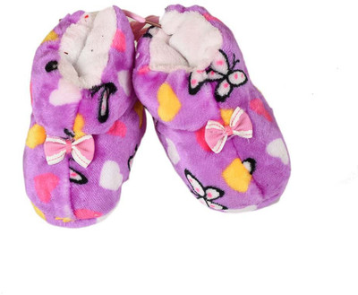 

Tiekart Funky Purple Flannel Booties Footwear for Baby Boys and Baby Girls Booties(Toe to Heel Length - 17 cm Purple)