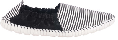 

AAIKEN Casuals For Men(Black, White
