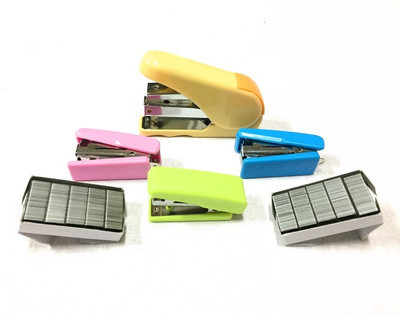 

Yes Manual 23-6-H Stapler Stapler & Pins(Set of 4, Blue, Green, Pink, Yellow)