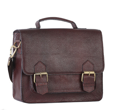

Strutt Hand-held Bag(Maroon)