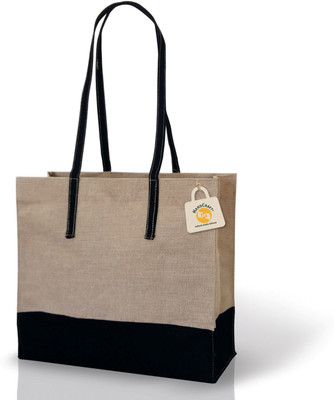 

Handcraft Hand-held Bag(Black, Grey)
