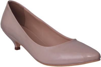

Flora Women Cream Bellies
