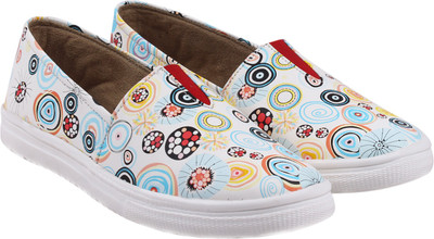 

BELLA TOES Slip On Sneakers For Women(Multicolor, White