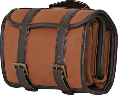 

Strutt Double Travel Toiletry Kit Travel Toiletry Kit(Brown)