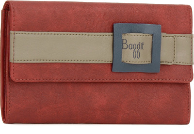 

Baggit Casual Red Clutch
