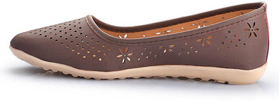 

footsoul Bellies For Women(Brown