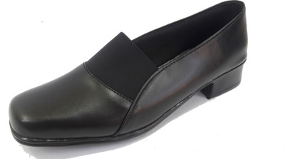 

DECK ME UP FLK-HMD-WHP Slip On For Women(Black