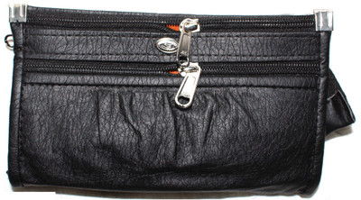 

One Shop Casual Black Clutch