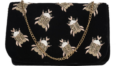 

Diwaah Casual Black Clutch