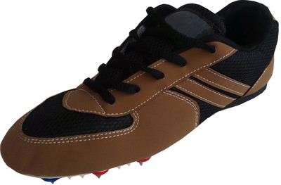 

RIYAAN Victall Half-Spike Football Shoes For Men(Brown, Black