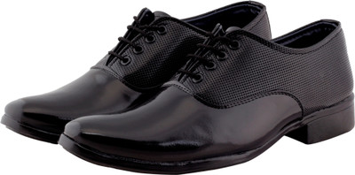 

Smoky I10 Derby Corporate Casuals For Men(Black