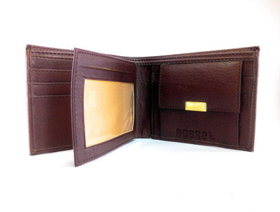 

DJ Men Maroon Genuine Leather Wallet(4 Card Slots)