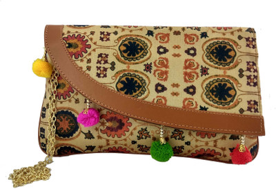 

ALIVE Casual Multicolor Clutch